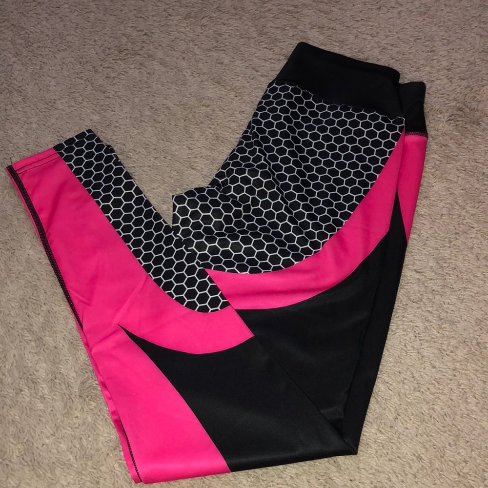 NWOT Workout Leggings